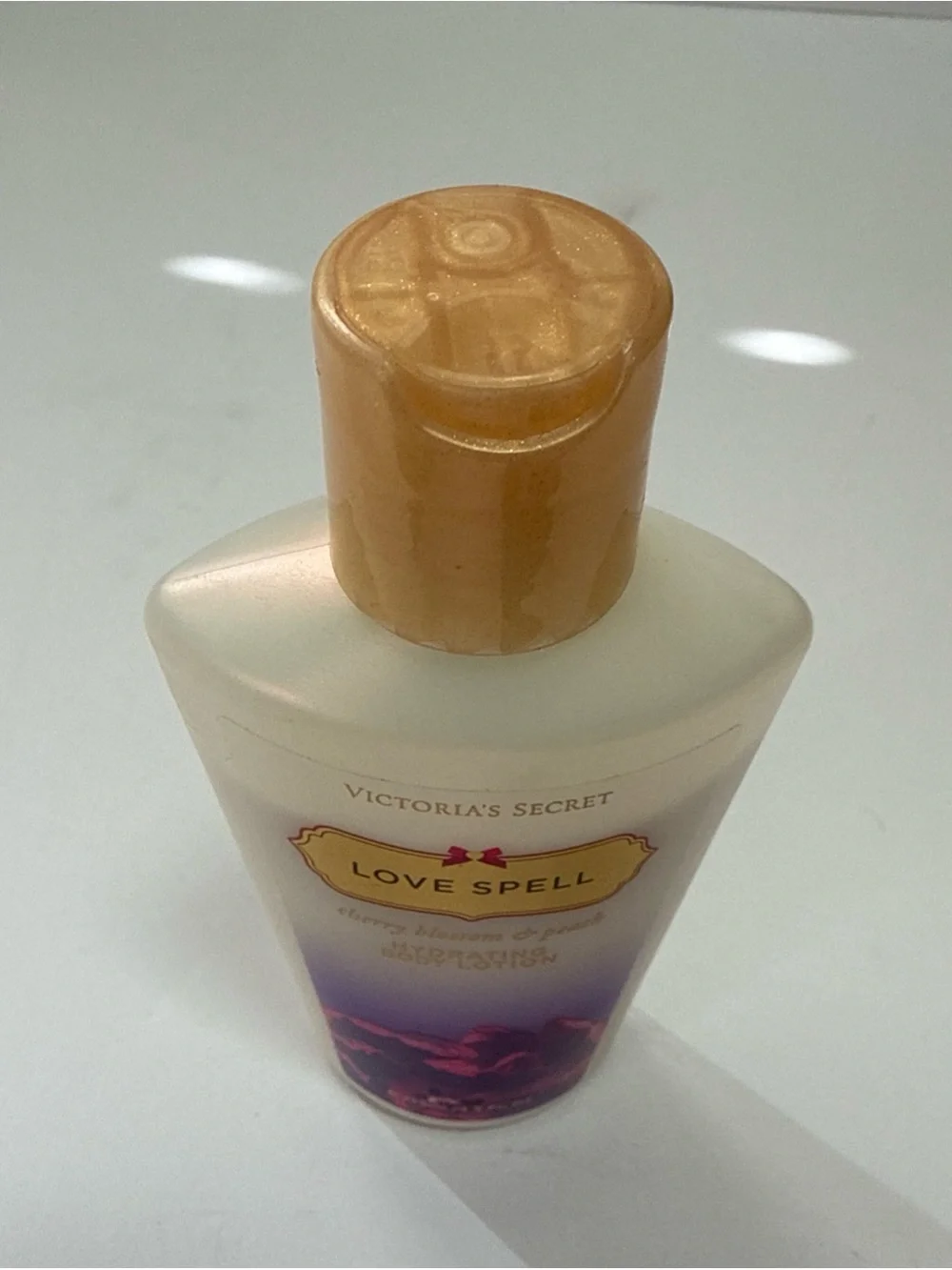 Victoria's Secret Love Spell Body Lotion - Cream/Purple retired not full